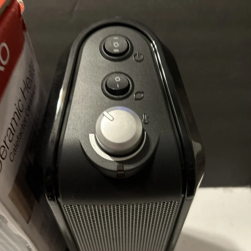 Lasko Oscillating Ceramic Space Heater, 15.7 Inches, Black, 1500W, CT16450....